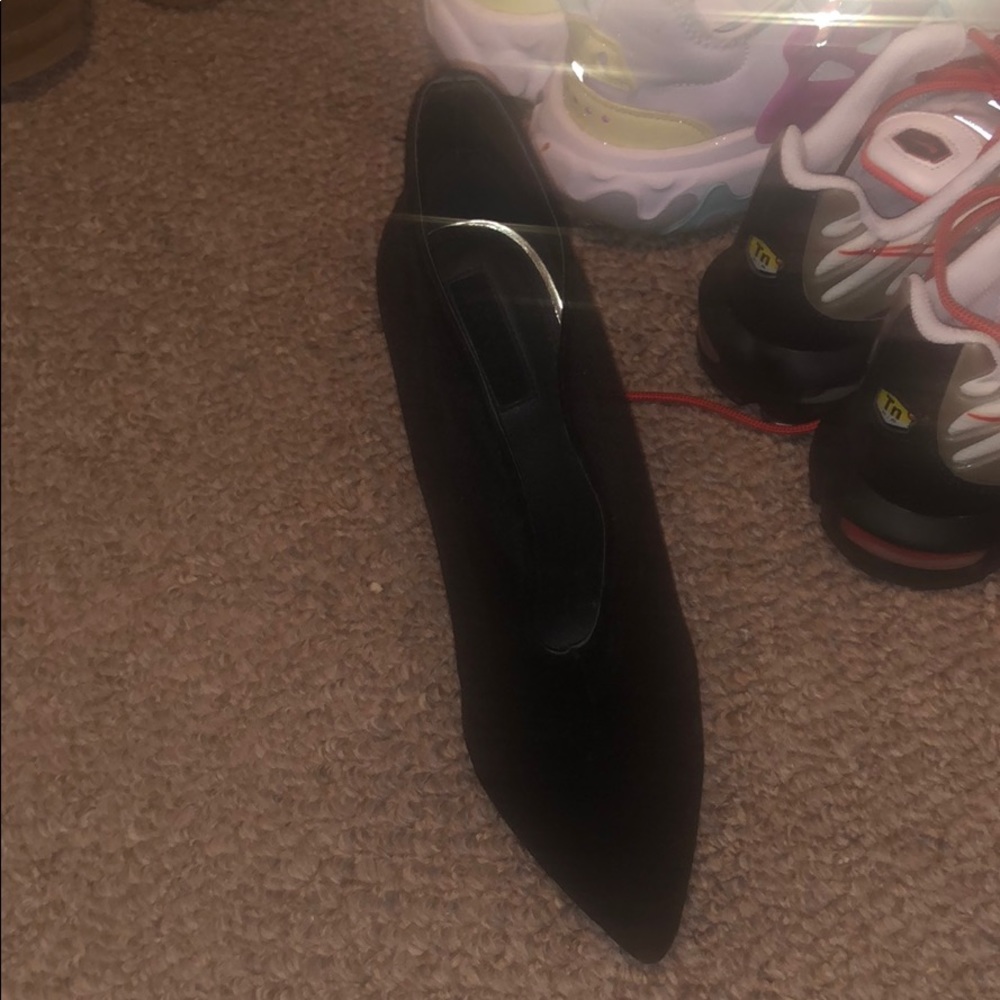Velvet booties - Picture 2 of 5